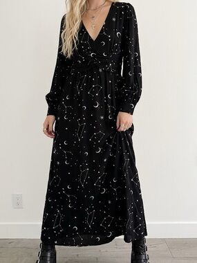 Disturbia Silver Black Celestial Print Long Sleeve Maxi Dress 12
